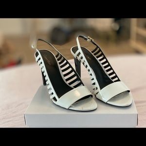 Calvin Klein white leather 4 1/2 inch heels
